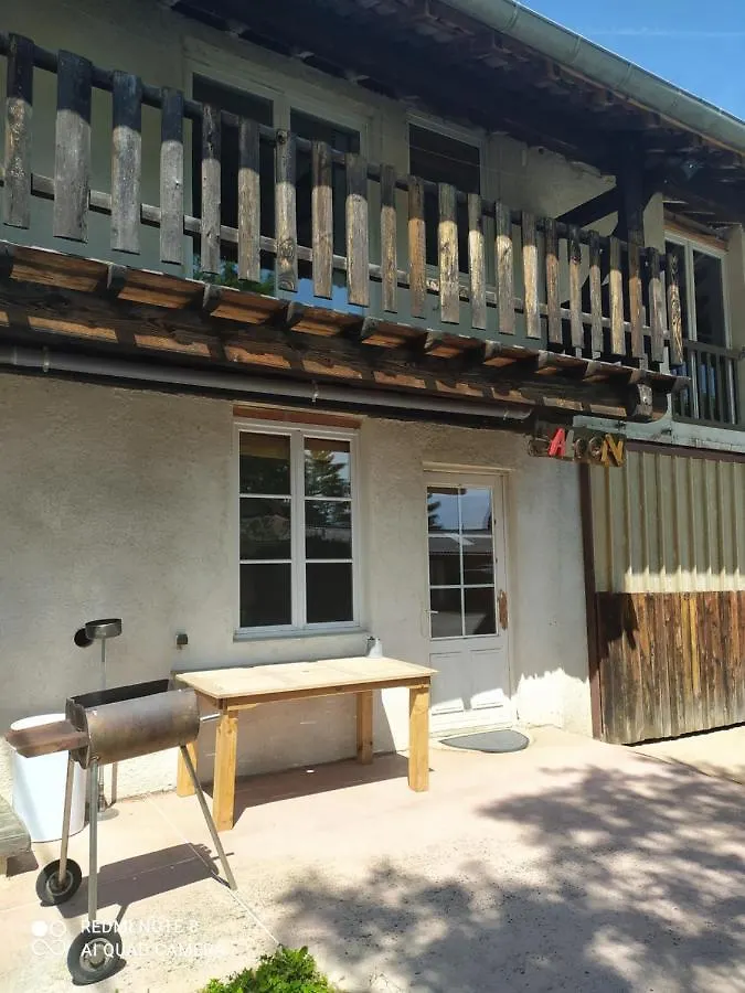 Le Saloon Hotel Chazey-sur-Ain 0*,  France