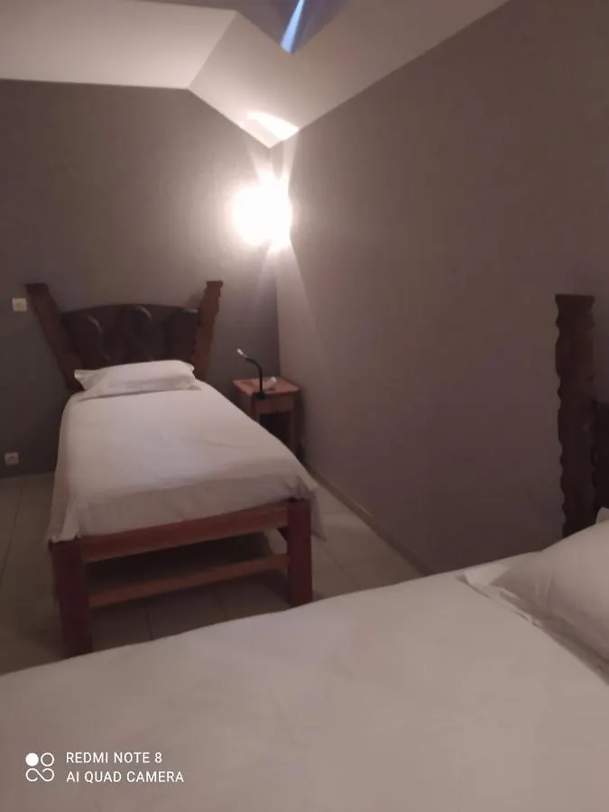 Le Saloon Hotel Chazey-sur-Ain 0*,